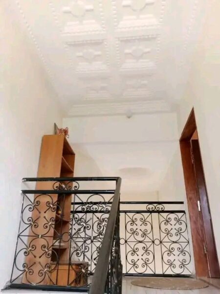 DUPLEX À VENDRE