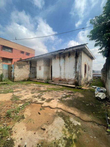 TERRAIN A VENDRE IDEAL INVESTISSEUR