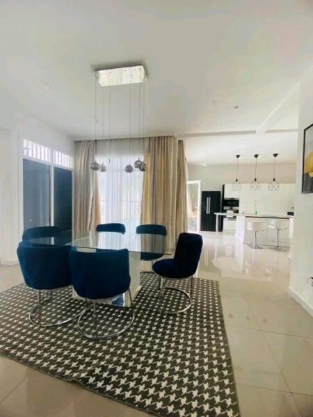 DUPLEX A VENDRE