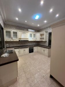 DUPLEX STANDING A LOUER QUARTIER GOLF