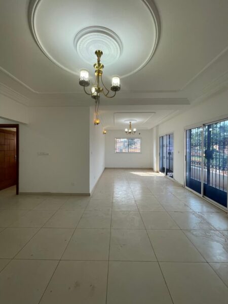 APPARTEMENT A LOUER ESSOS