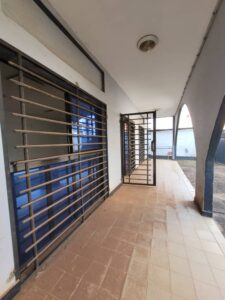 VILLA-DUPLEX POUR BUREAUX À LOUER