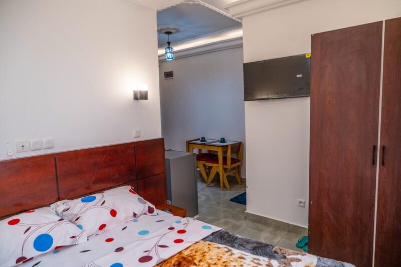 Magnifique Studio & Chambre Meublé Haut Standing à louer à Etoug-Ebe